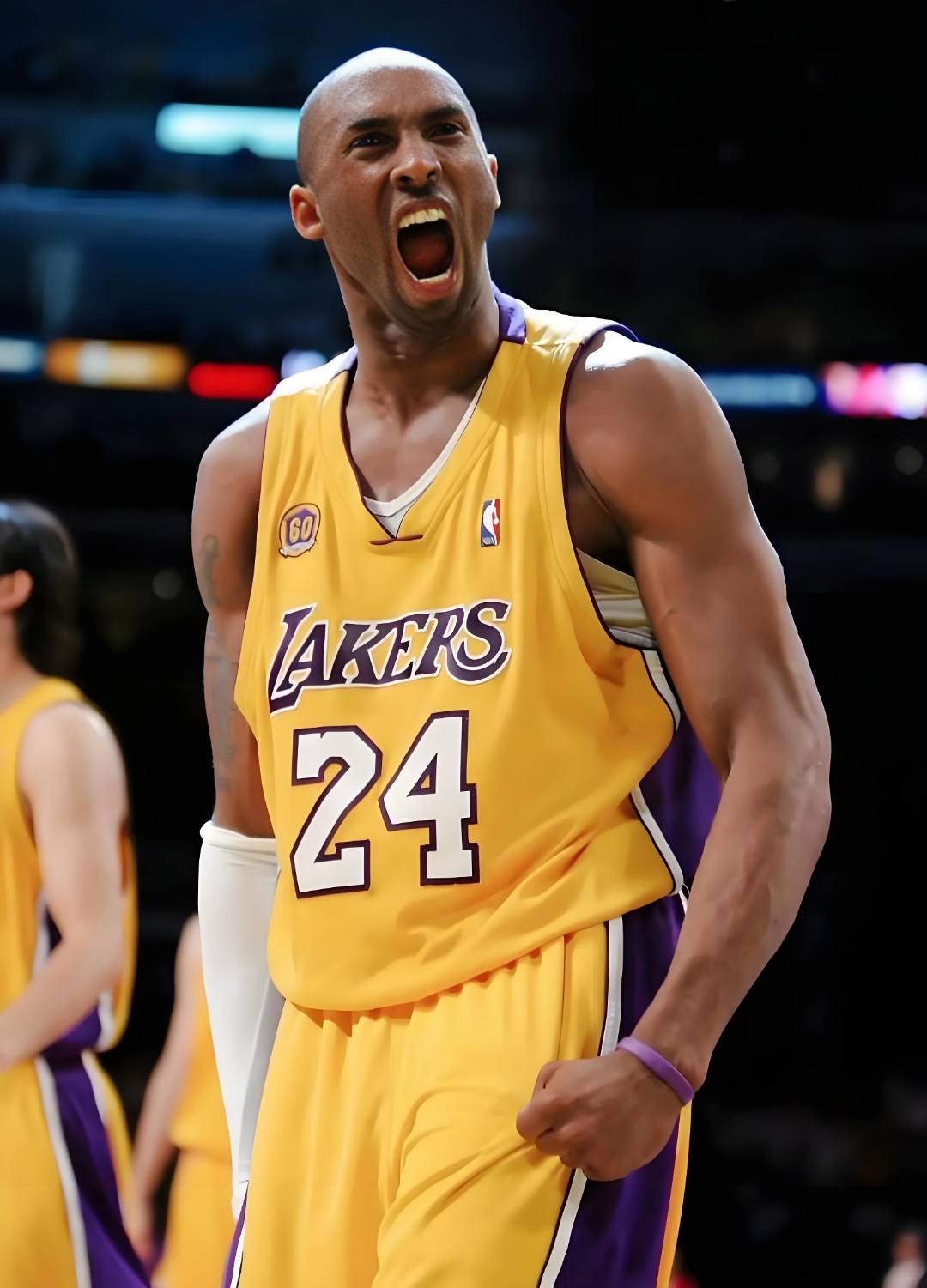 他不仅和任 他不仅和任